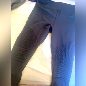 Zyia active light n tight leggings size 20